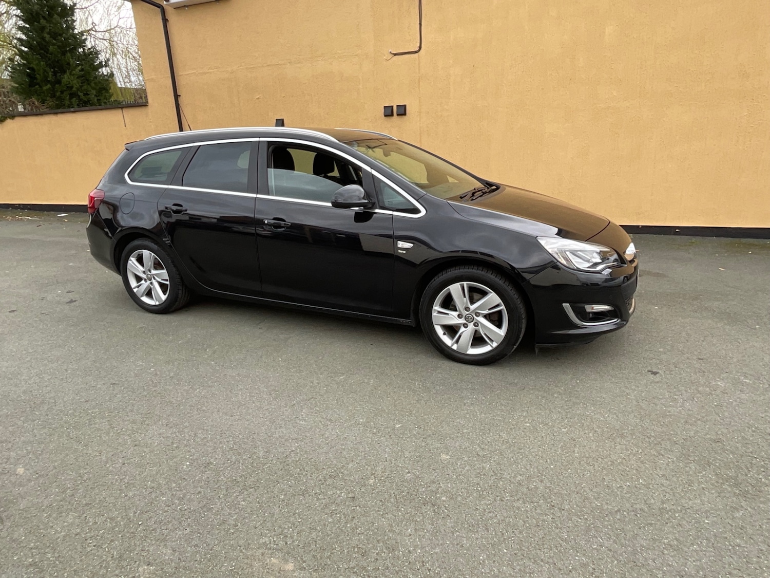 Used Vauxhall Astra 2013 for sale - 77818529: Photo 25