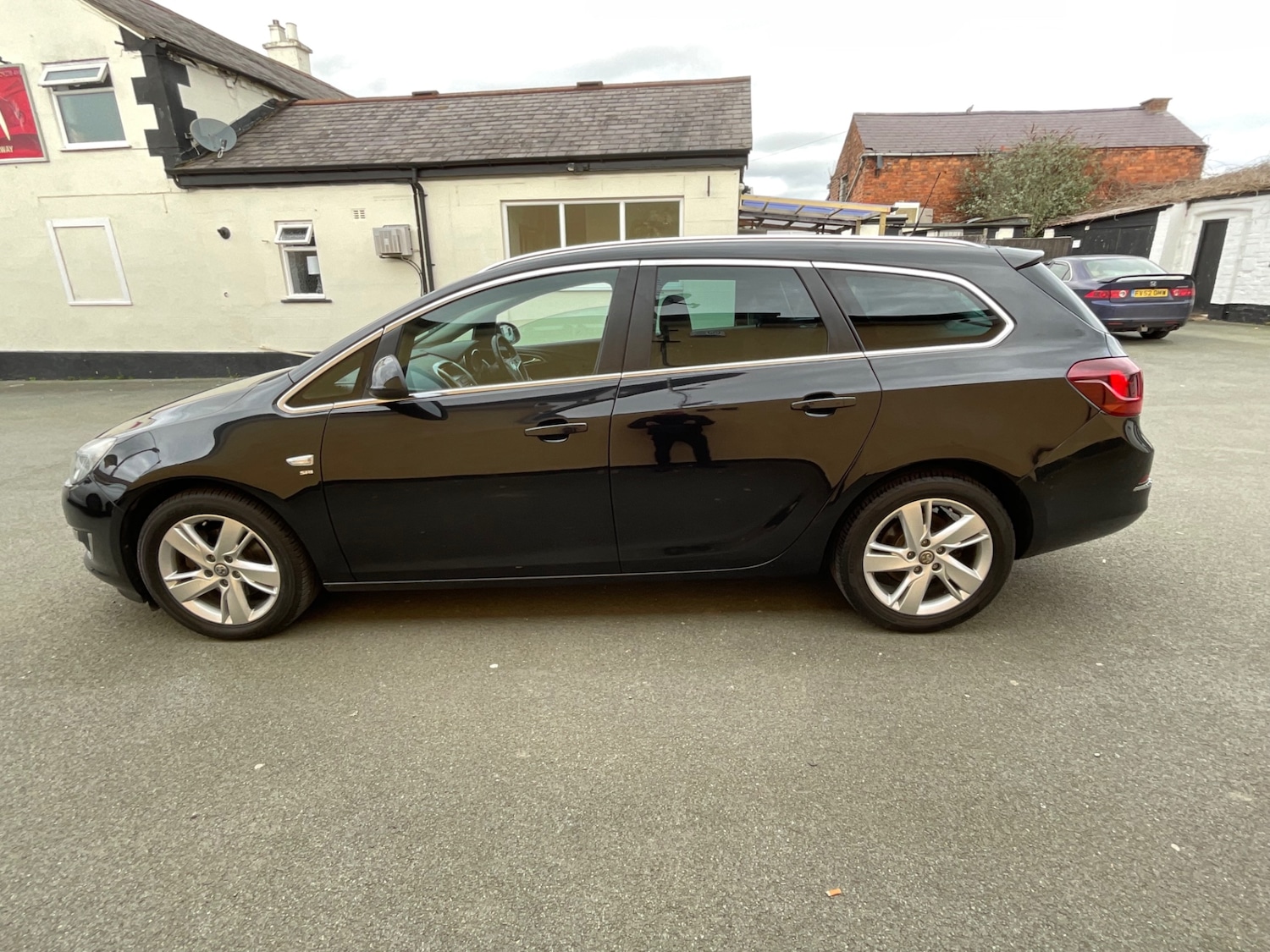 Used Vauxhall Astra 2013 for sale - 77818529: Photo 7