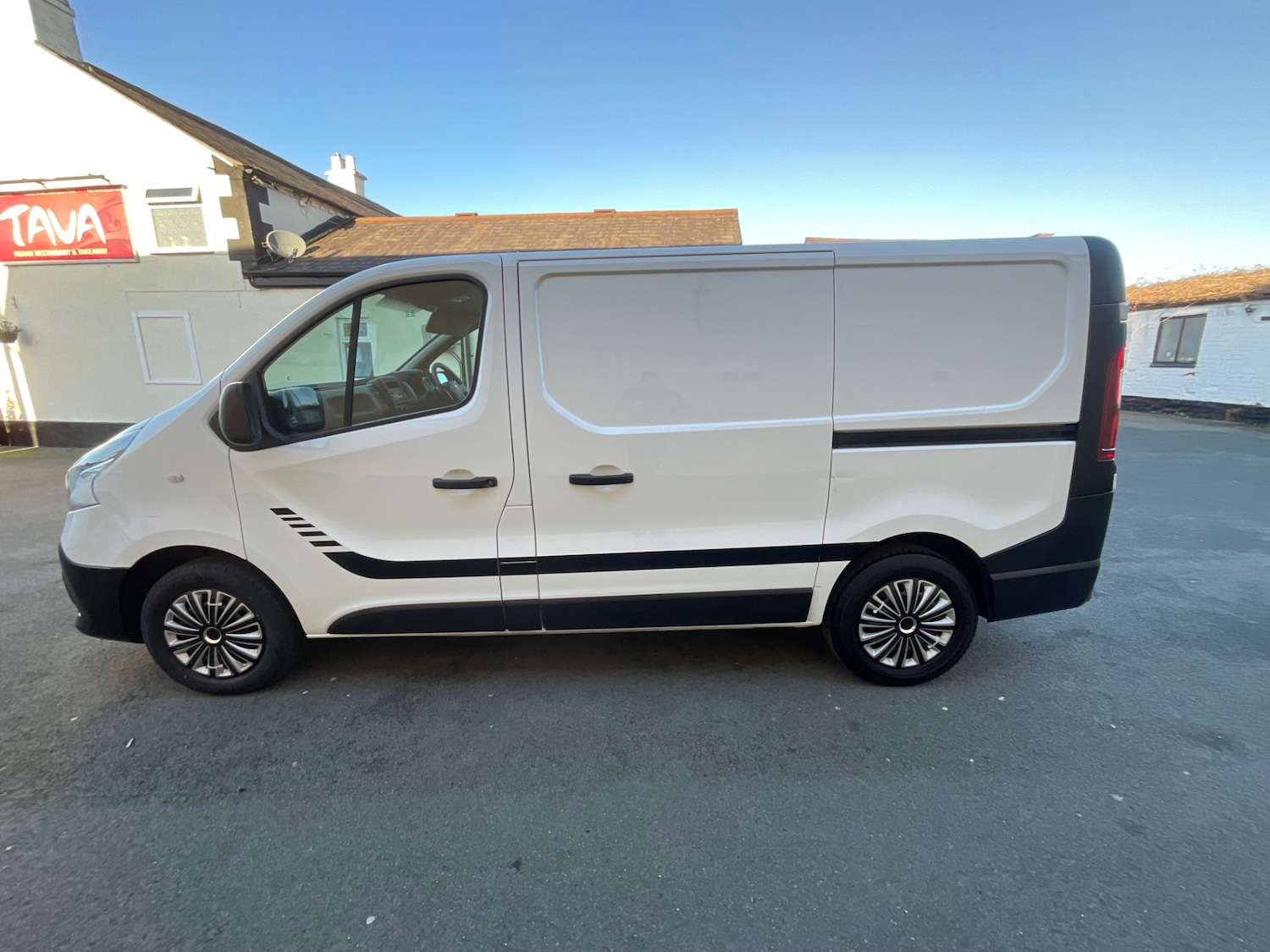 Used Renault Trafic 2018 for sale - 76694656: Photo 11