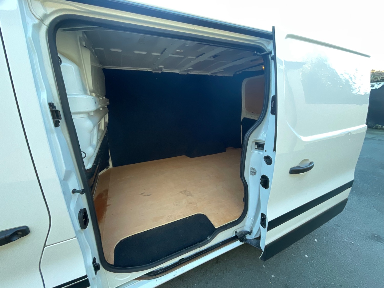 Used Renault Trafic 2018 for sale - 76694656: Photo 13