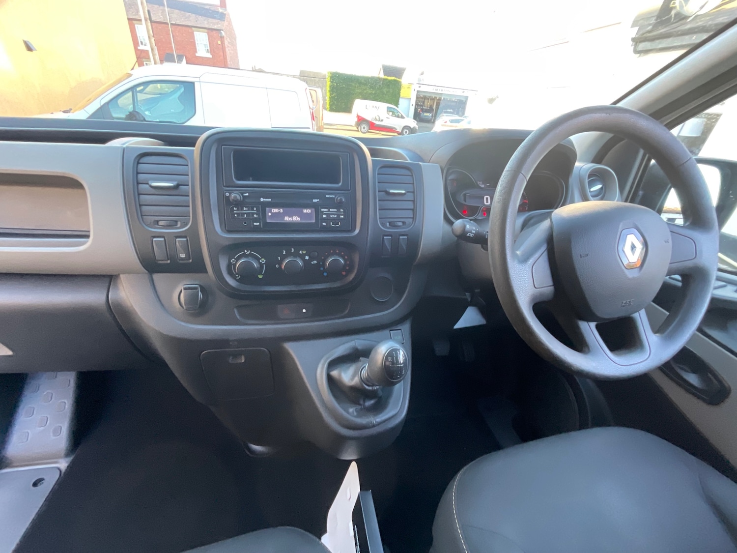Used Renault Trafic 2018 for sale - 76694656: Photo 19