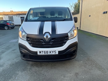 Used Renault Trafic 2018 for sale - 76694656: Photo
