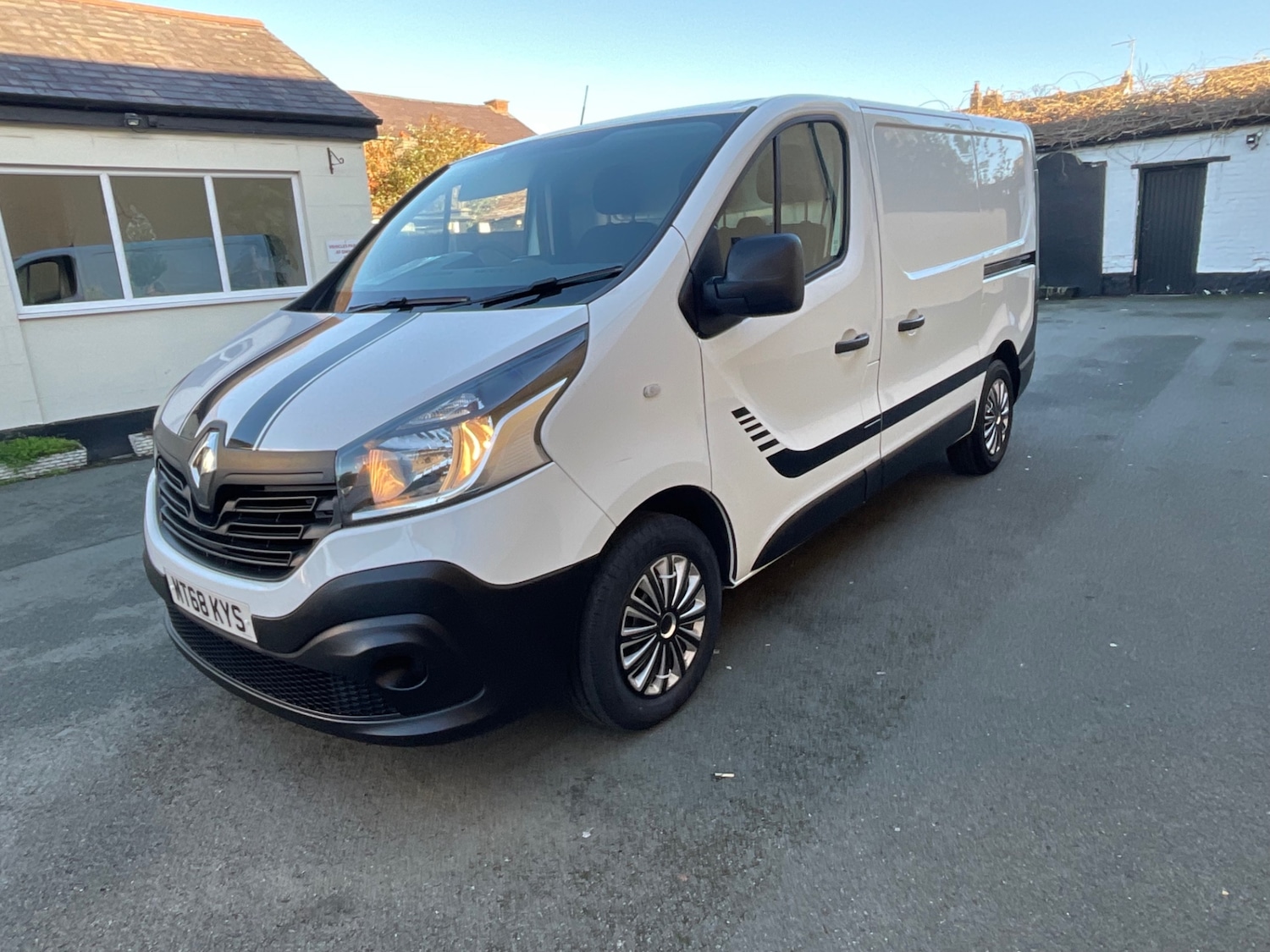 Used Renault Trafic 2018 for sale - 76694656: Photo 6