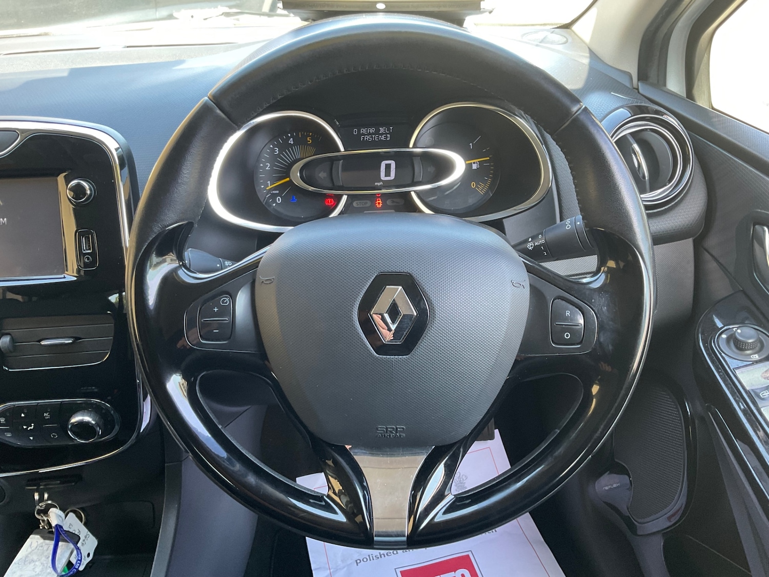 Used Renault Clio 2014 for sale - 76384297: Photo 23