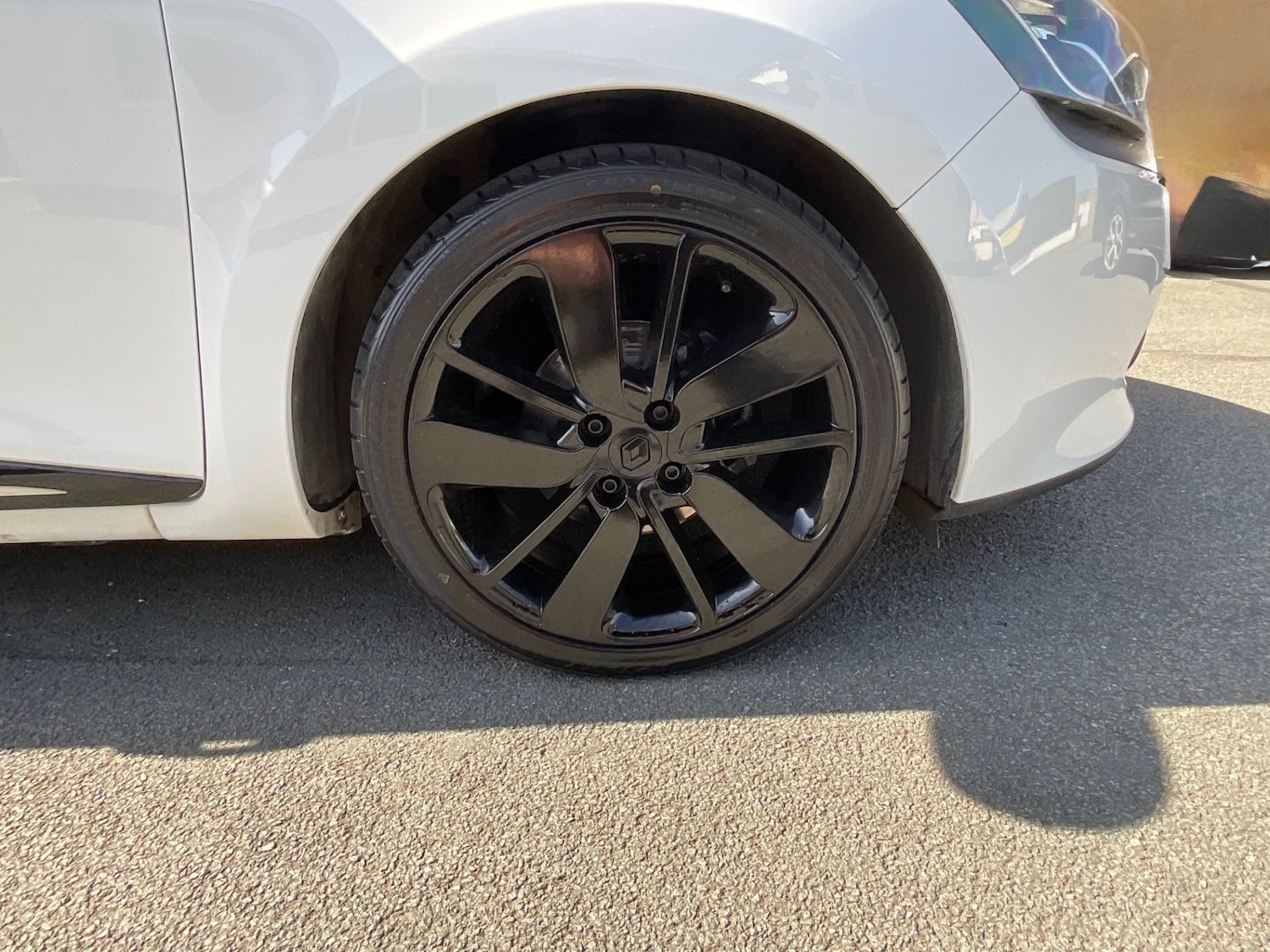 Used Renault Clio 2014 for sale - 76384297: Photo 25