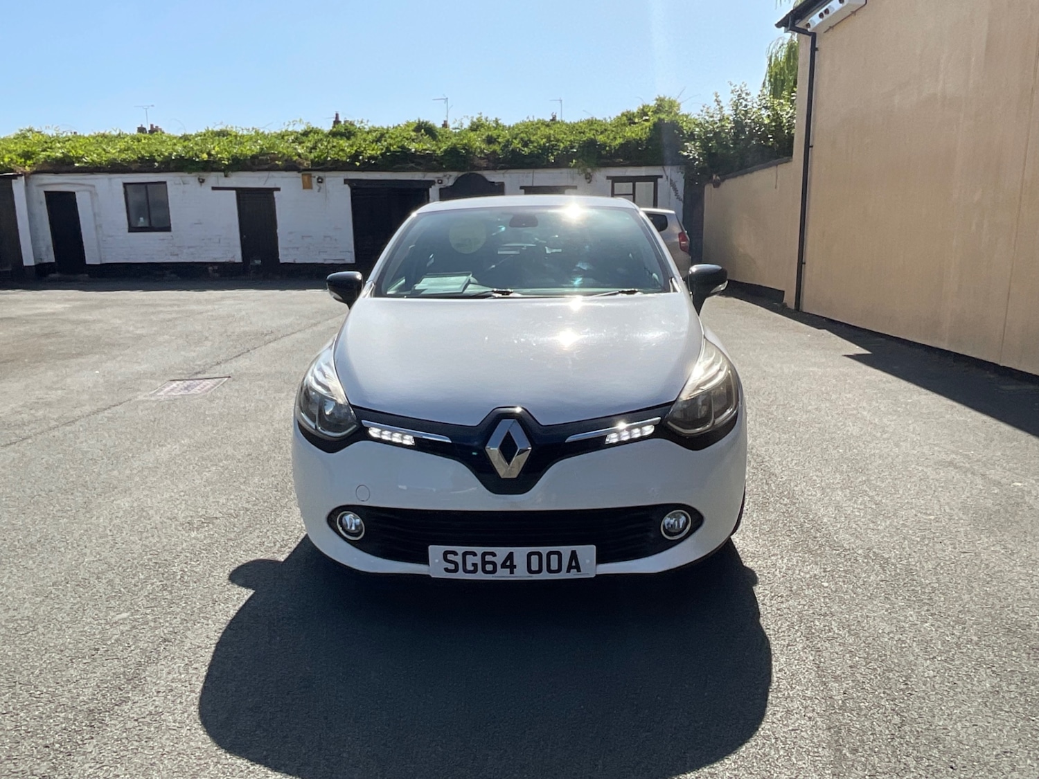 Used Renault Clio 2014 for sale - 76384297: Photo 5