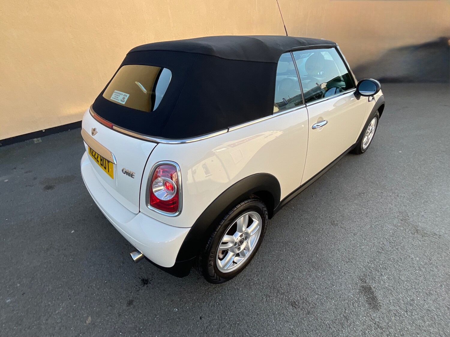 Used MINI Convertible 2012 for sale - 77746170: Photo 31