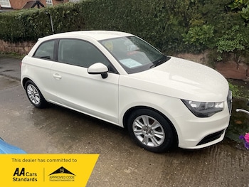 Used Audi A1 2013 for sale - 76577734: Photo