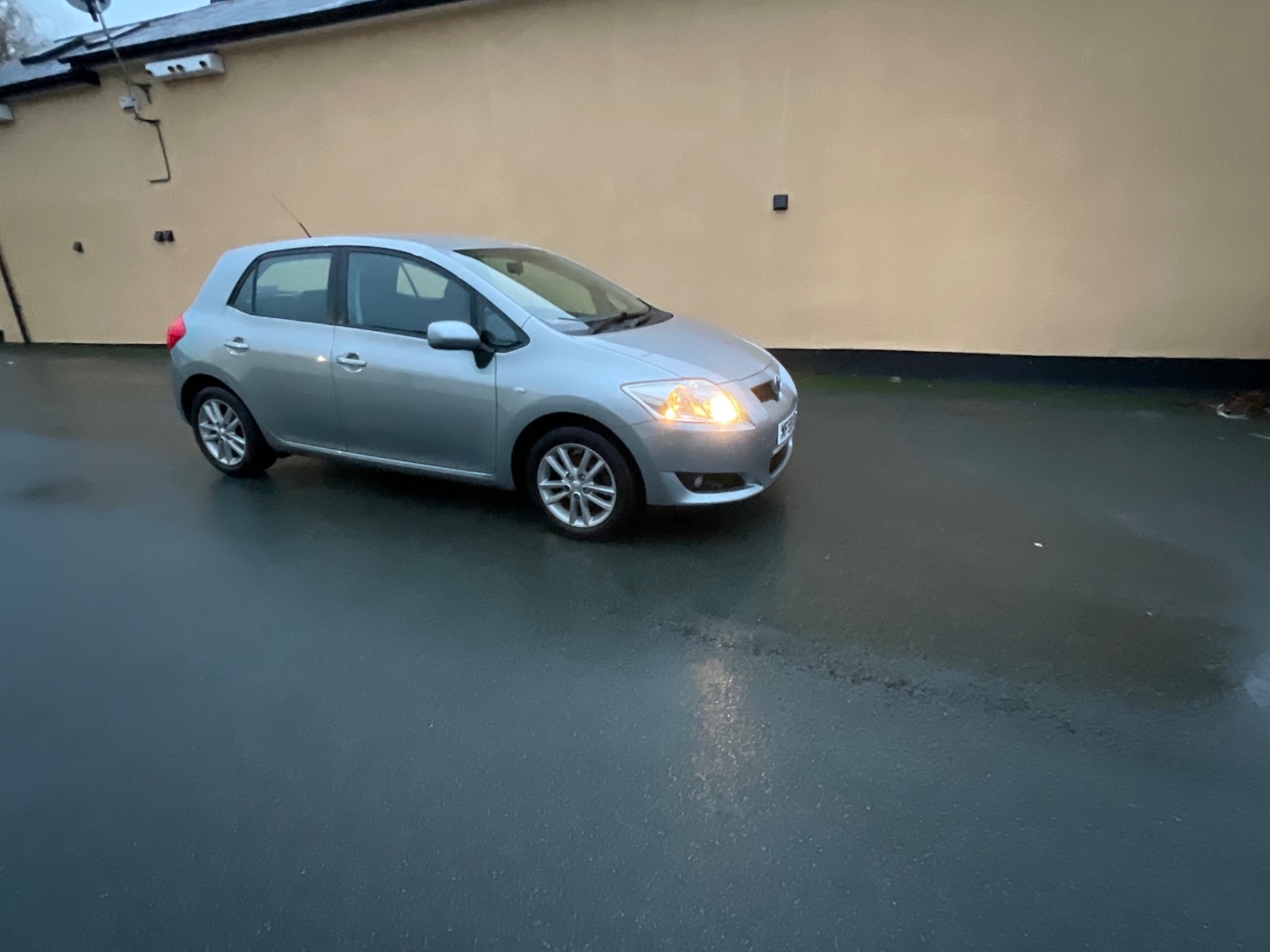 Used Toyota Auris 2009 for sale - 77005635: Photo 23