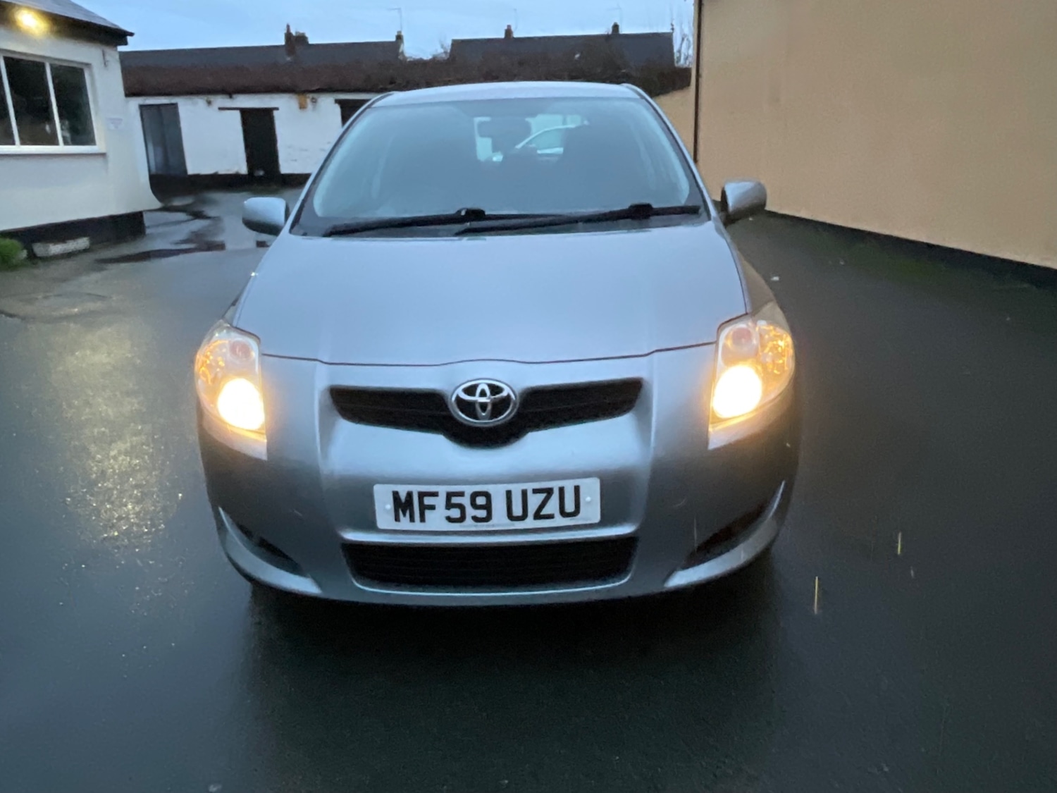 Used Toyota Auris 2009 for sale - 77005635: Photo 4