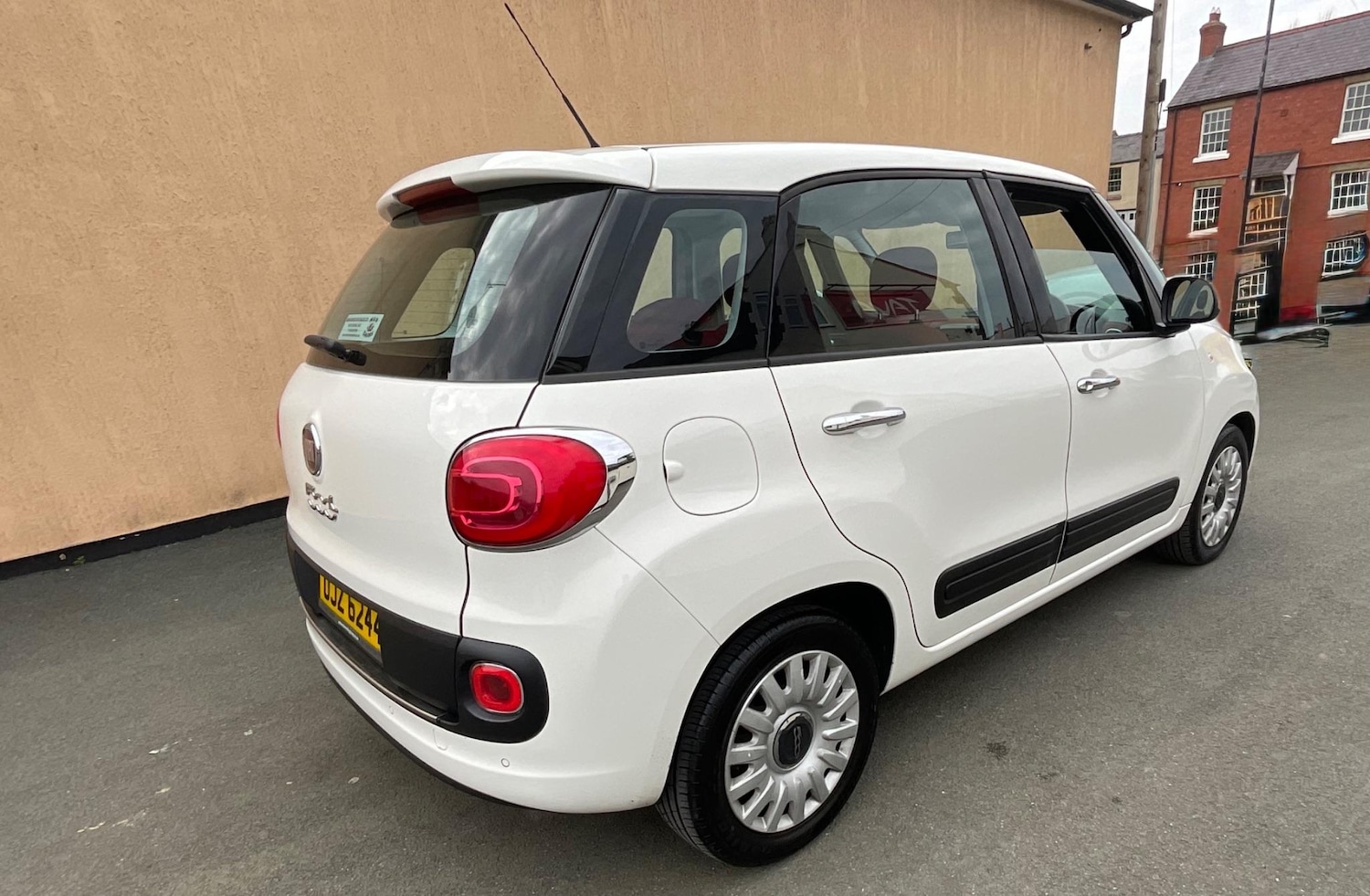 Vehicle 1