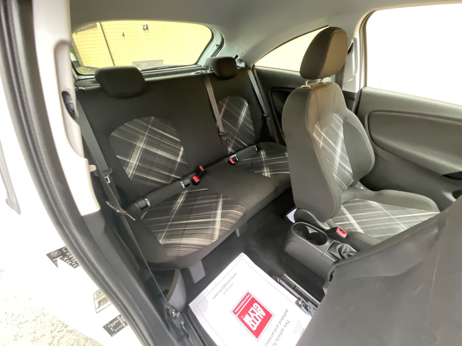 Used Vauxhall Corsa 2015 for sale - 77272439: Photo 21