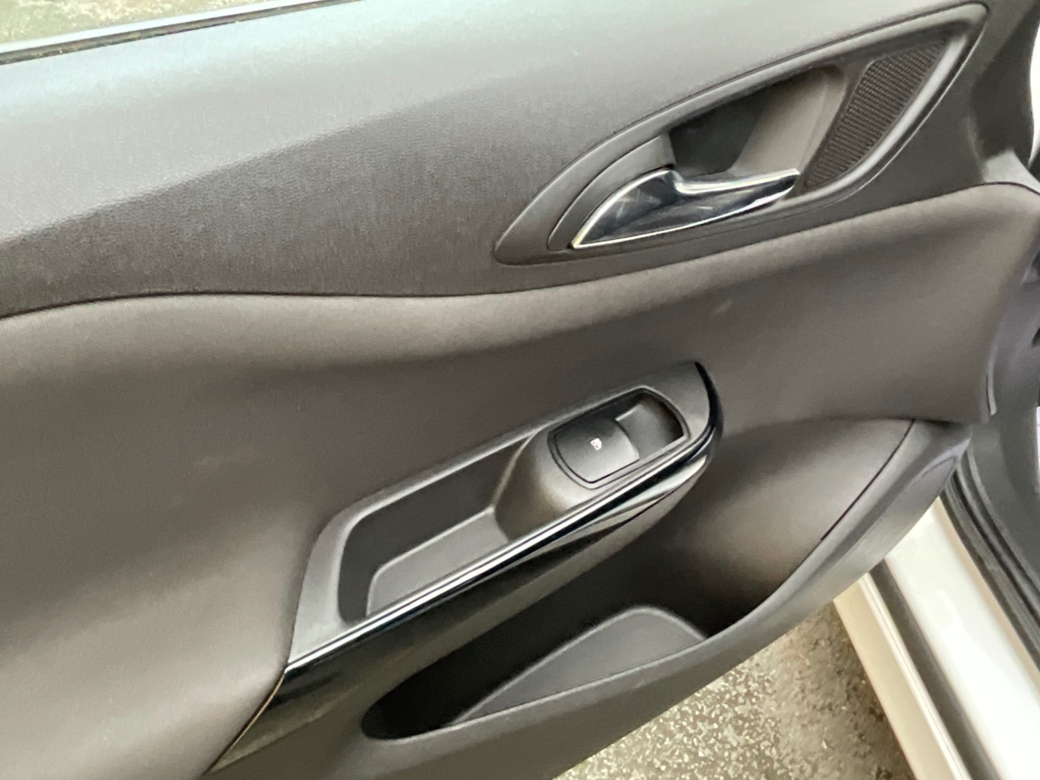 Used Vauxhall Corsa 2015 for sale - 77272439: Photo 25