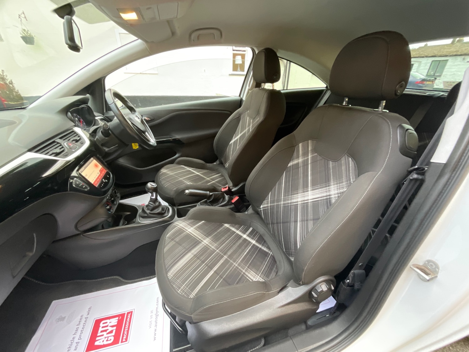 Used Vauxhall Corsa 2015 for sale - 77272439: Photo 28