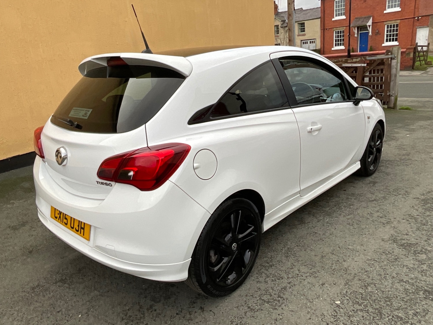 Used Vauxhall Corsa 2015 for sale - 77272439: Photo 3
