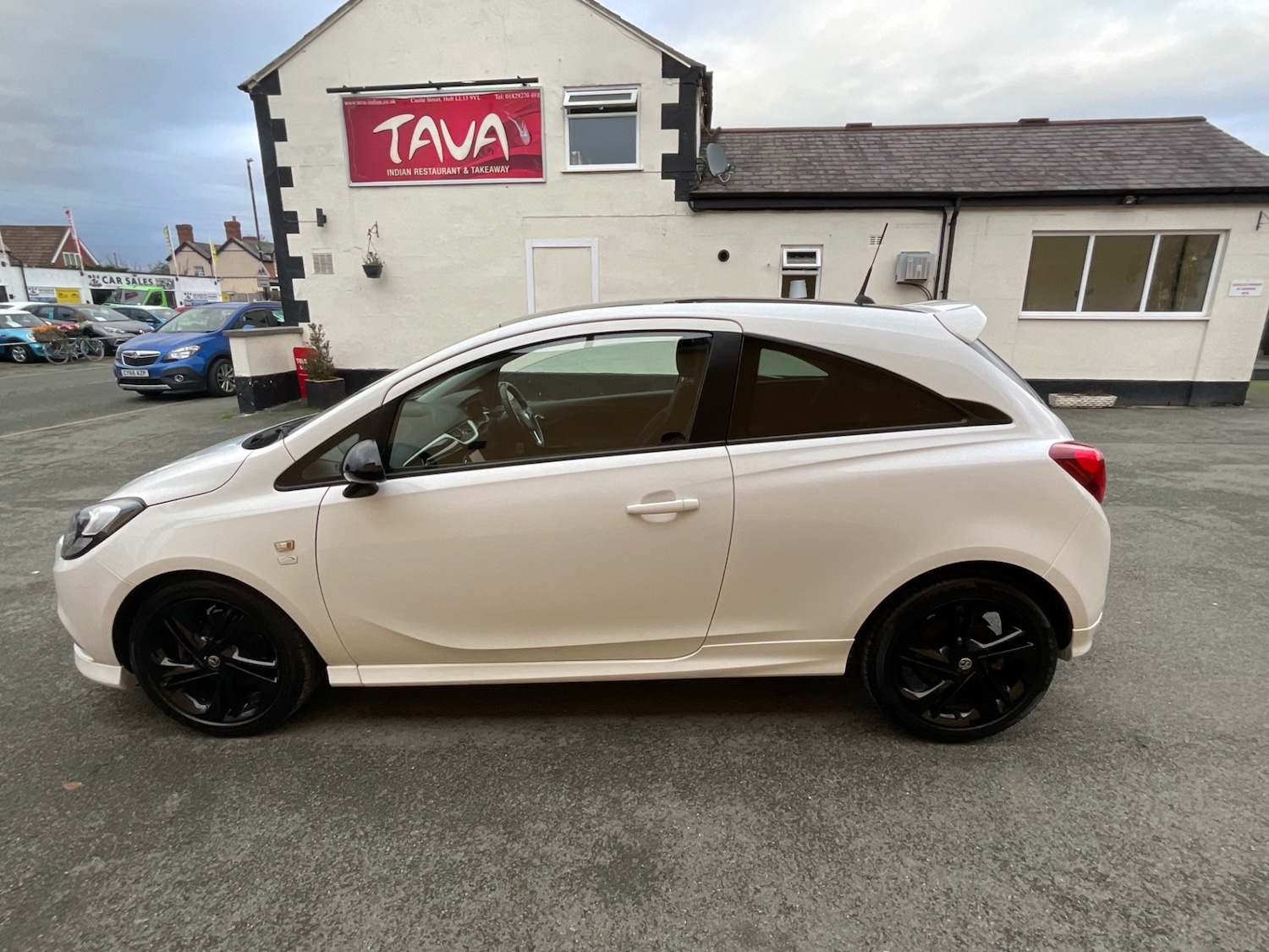 Used Vauxhall Corsa 2015 for sale - 77272439: Photo 5