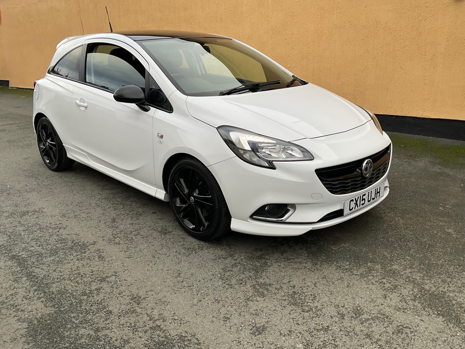 Used Vauxhall Corsa 2015 for sale - 77272439: Photo 9