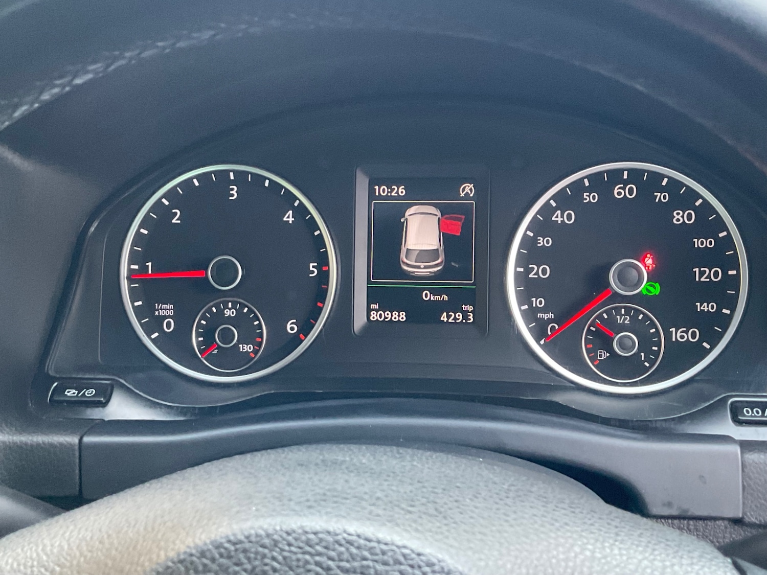 Used Volkswagen Tiguan 2015 for sale - 76859261: Photo 12