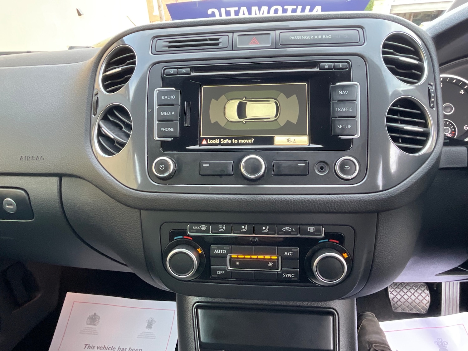 Used Volkswagen Tiguan 2015 for sale - 76859261: Photo 21