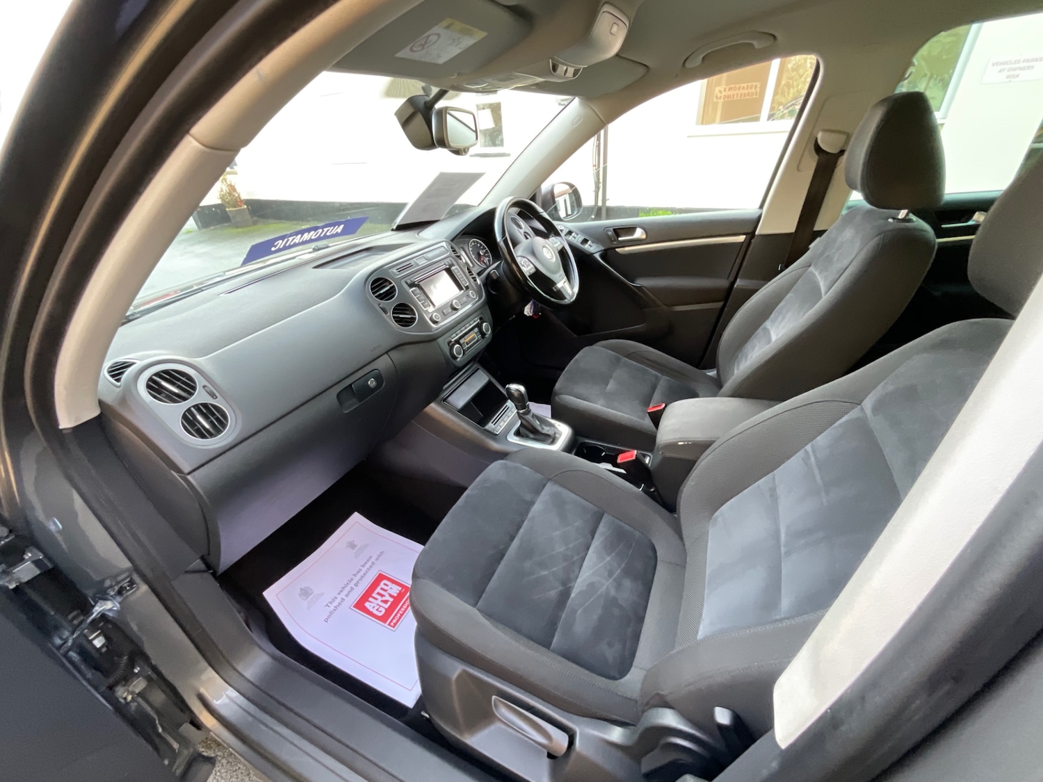 Used Volkswagen Tiguan 2015 for sale - 76859261: Photo 29