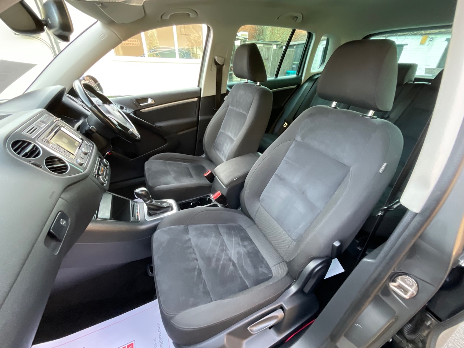 Used Volkswagen Tiguan 2015 for sale - 76859261: Photo 30