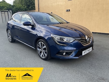 Used Renault Megane 2017 for sale - 78938031: Photo