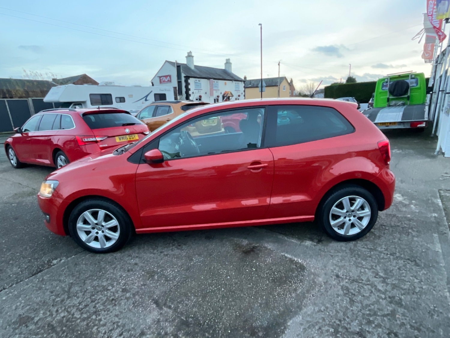 Used Volkswagen Polo 2012 for sale - 76897155: Photo 9