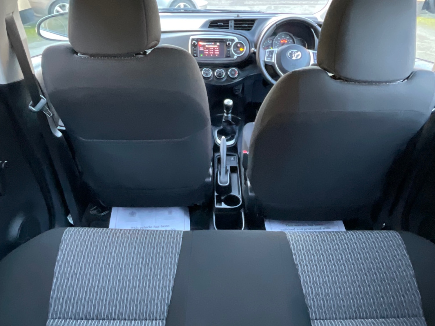 Used Toyota Yaris 2013 for sale - 77354074: Photo 15