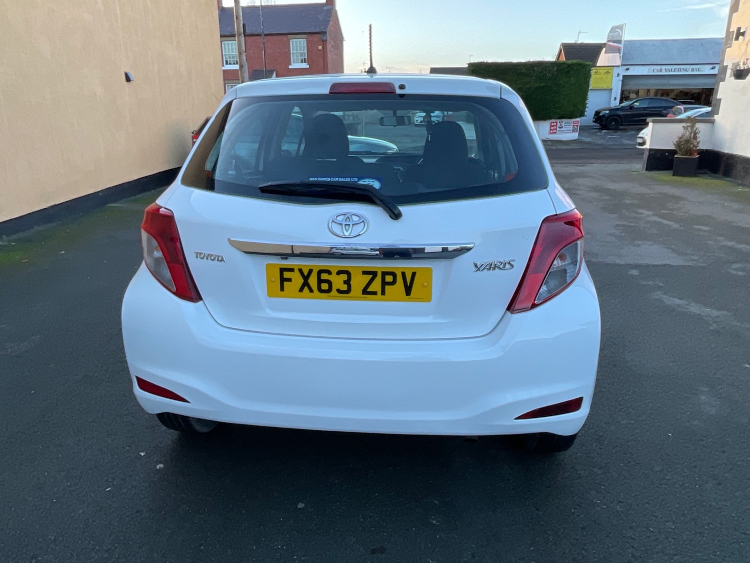 Used Toyota Yaris 2013 for sale - 77354074: Photo 9