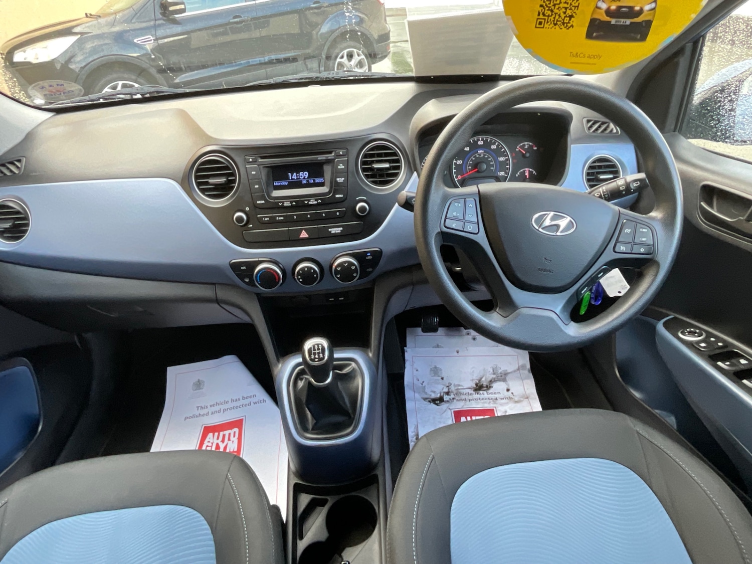 Used Hyundai i10 2015 for sale - 76321655: Photo 13