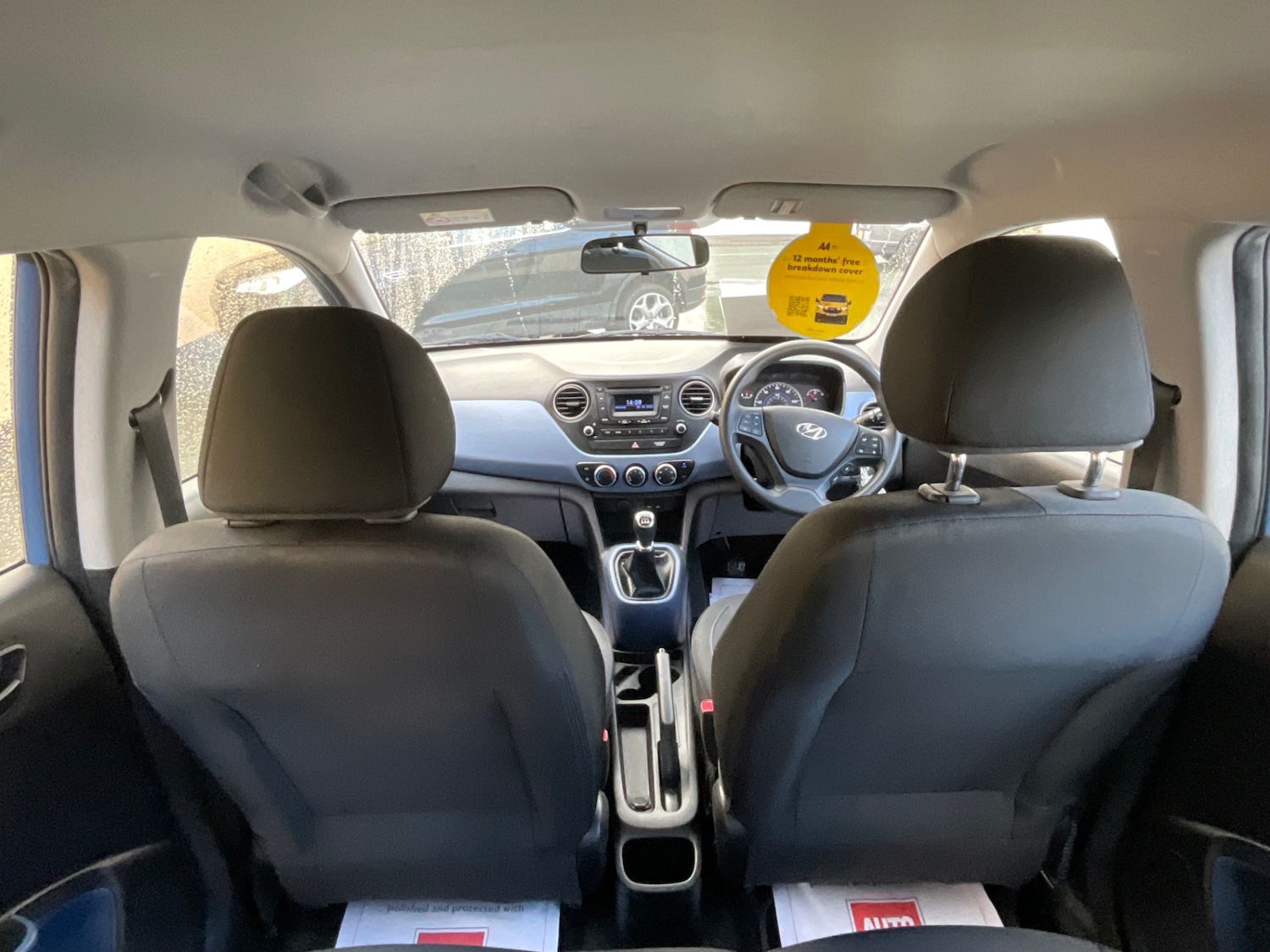 Used Hyundai i10 2015 for sale - 76321655: Photo 15