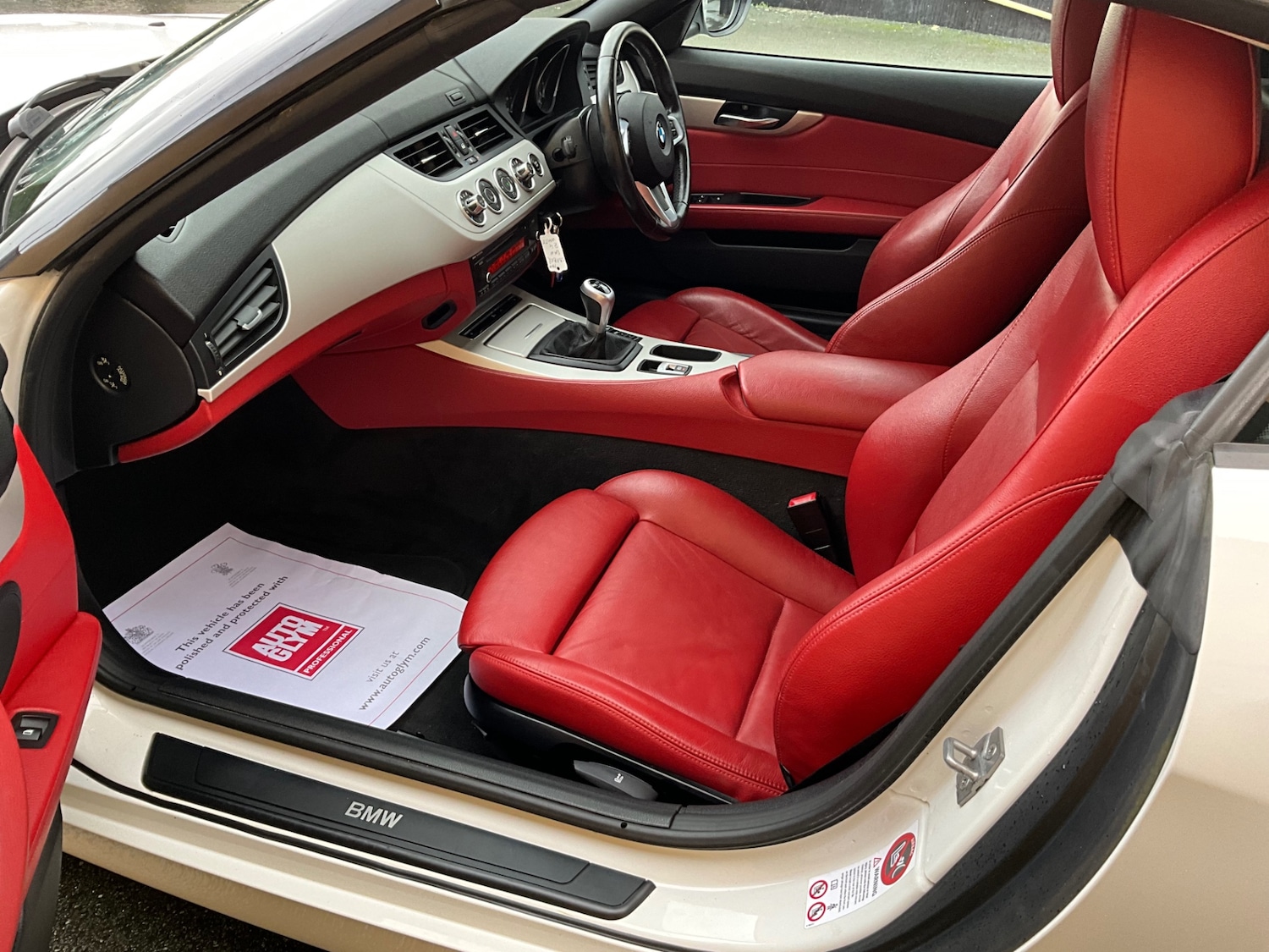 Used BMW Z4 2011 for sale - 77170603: Photo 10