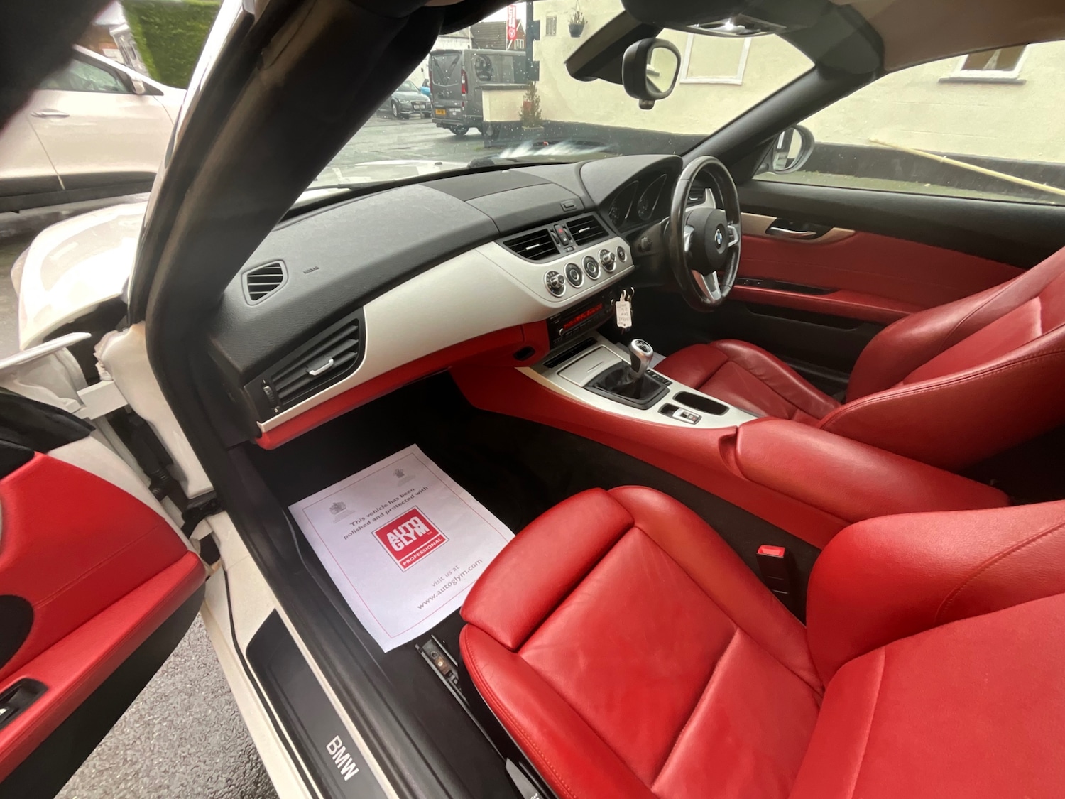 Used BMW Z4 2011 for sale - 77170603: Photo 12