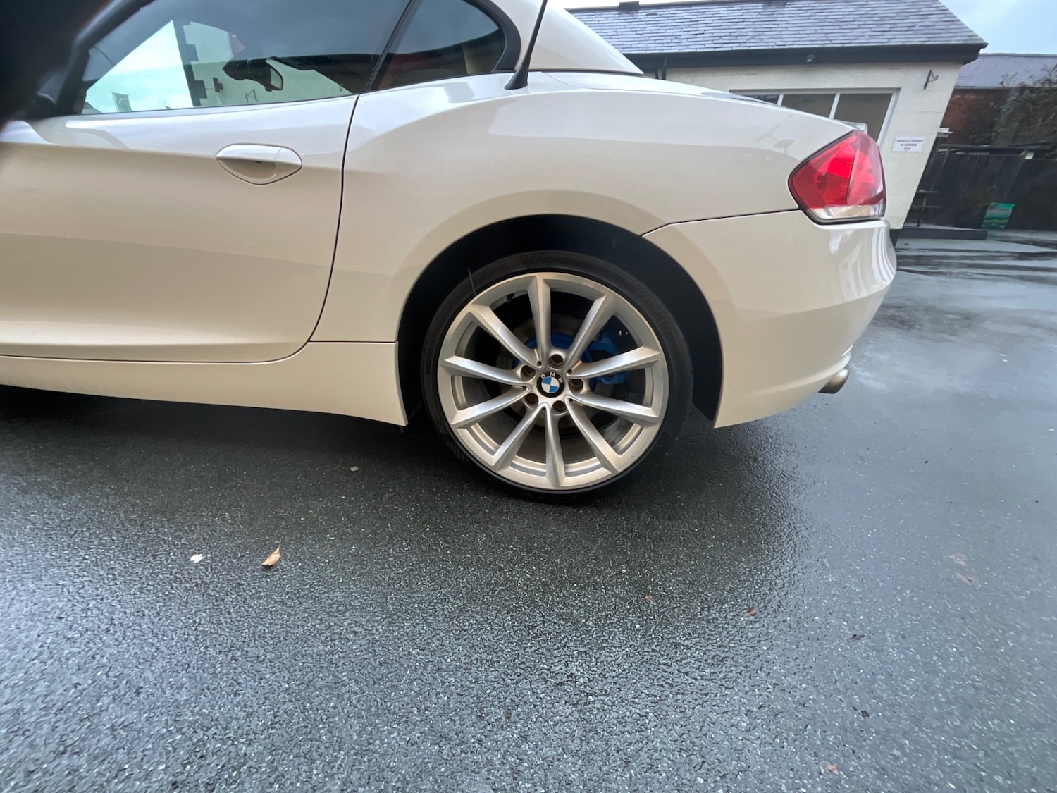 Used BMW Z4 2011 for sale - 77170603: Photo 18