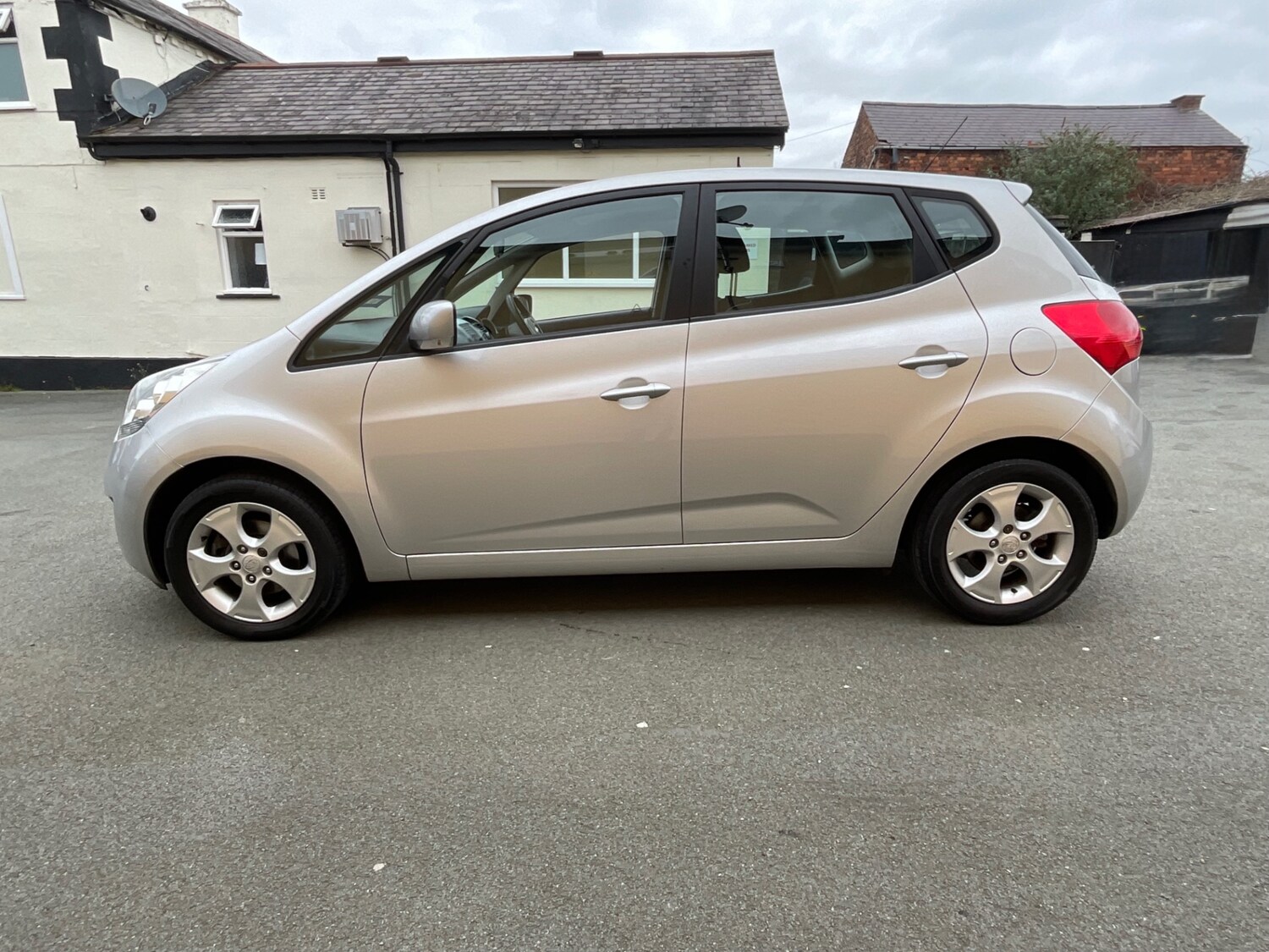 Used Kia Venga 2012 for sale - 78123703: Photo 10