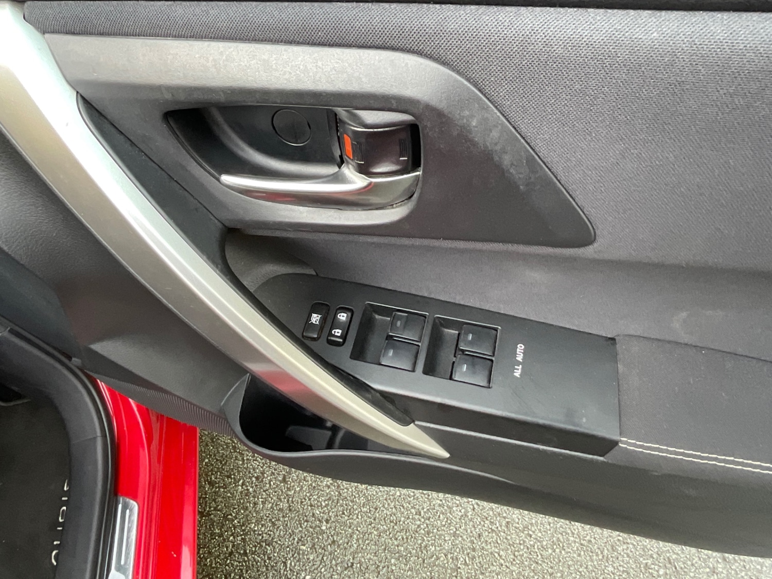 Used Toyota Auris 2013 for sale - 76920188: Photo 15