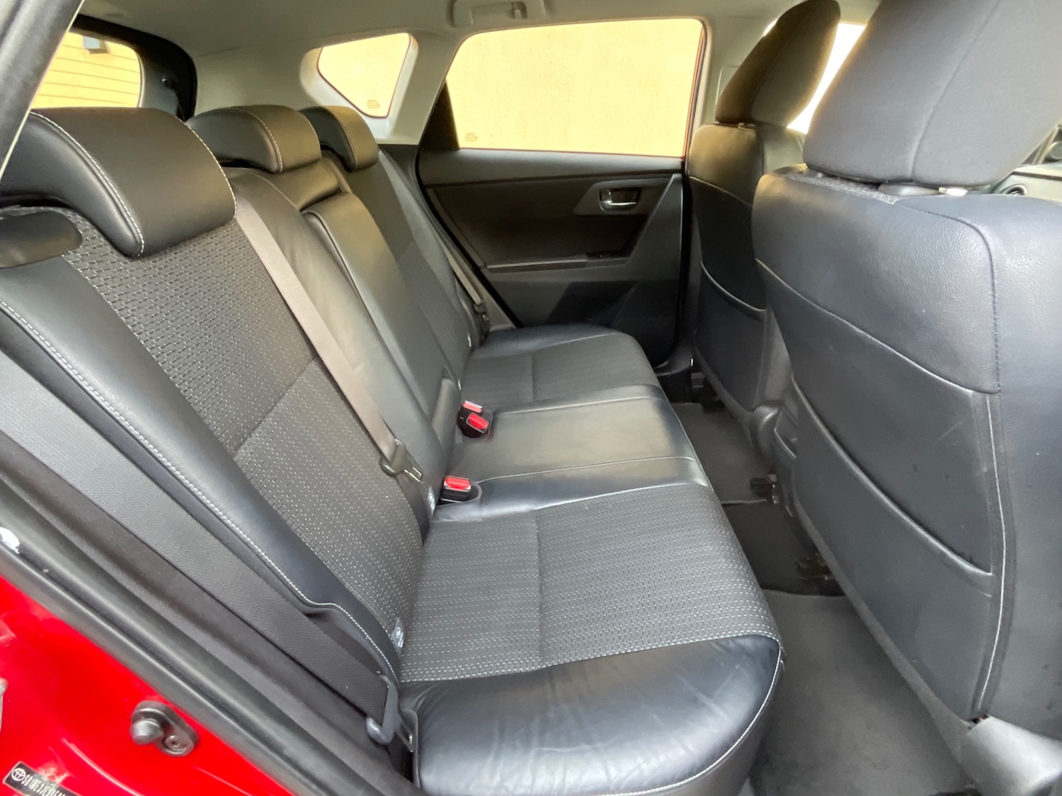 Used Toyota Auris 2013 for sale - 76920188: Photo 24