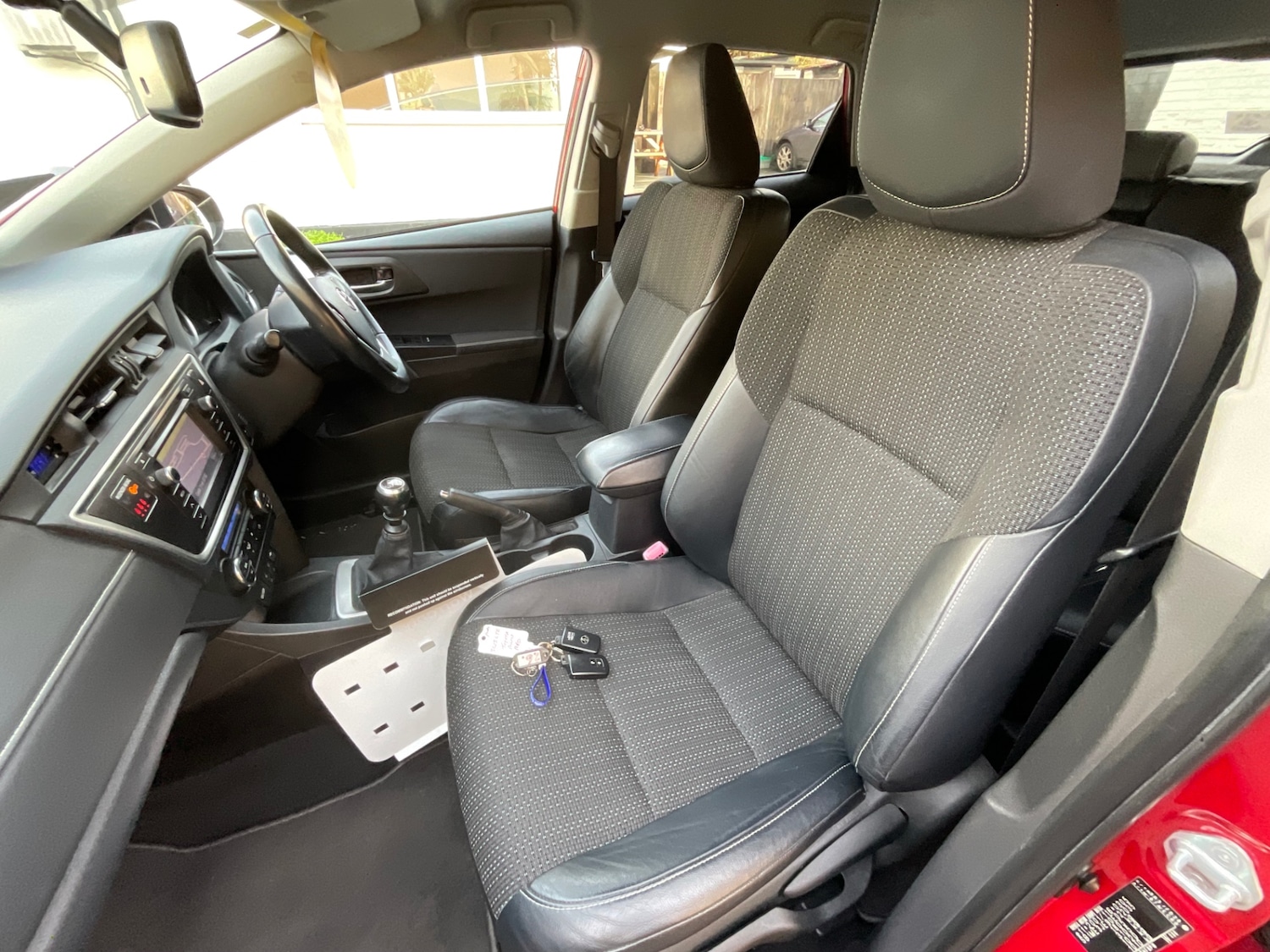 Used Toyota Auris 2013 for sale - 76920188: Photo 27