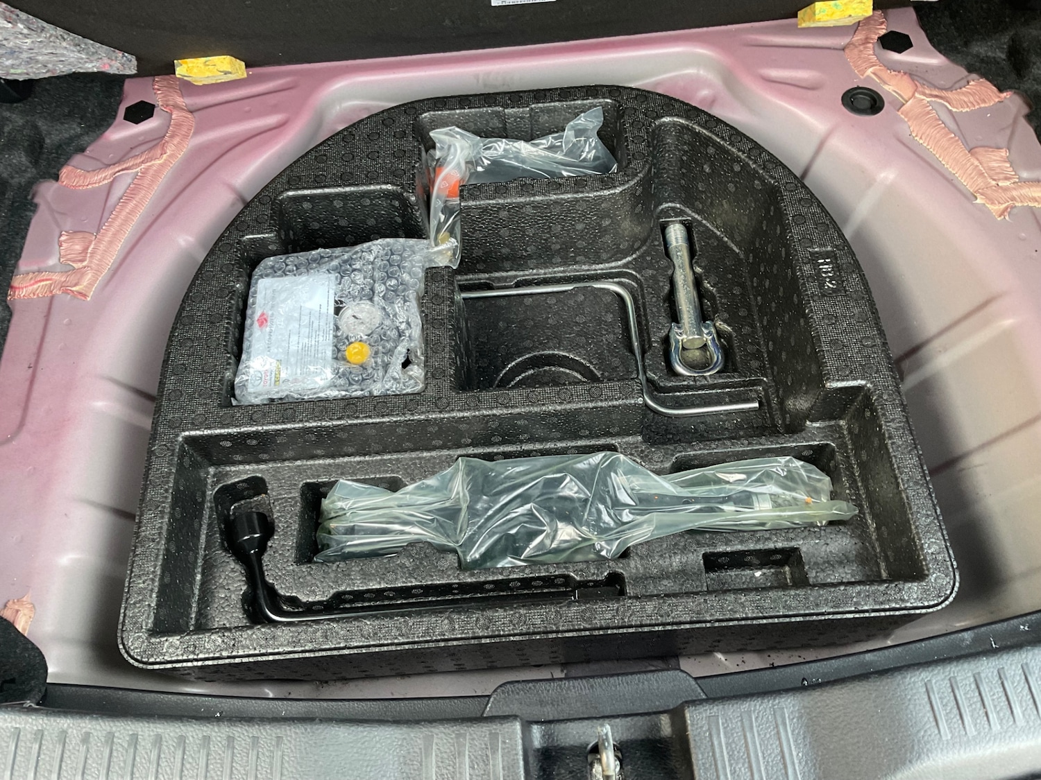 Used Toyota Auris 2013 for sale - 76920188: Photo 29