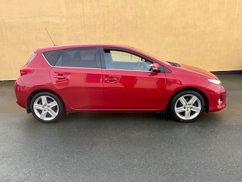 Used Toyota Auris 2013 for sale - 76920188: Photo