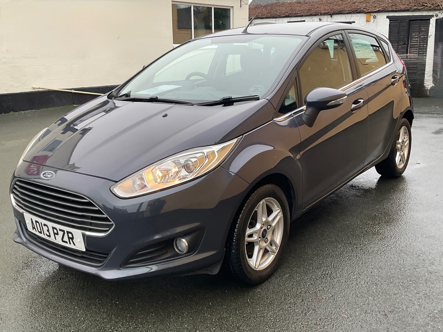 Used Ford Fiesta 2013 for sale - 76815153: Photo 10