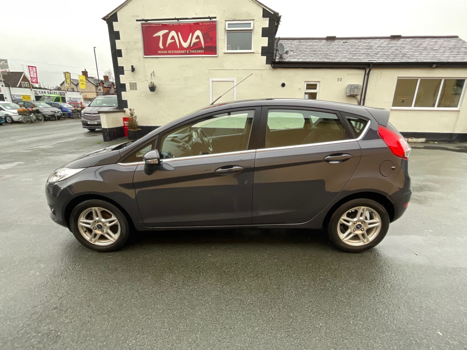 Used Ford Fiesta 2013 for sale - 76815153: Photo 9