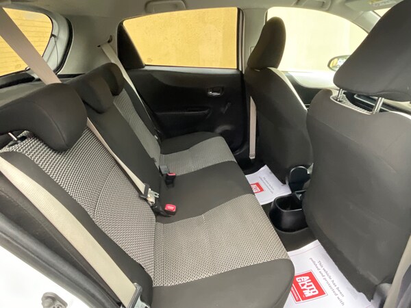 Used Toyota Yaris 2013 for sale - 76161585: Photo 18