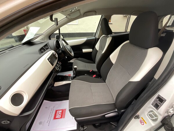 Used Toyota Yaris 2013 for sale - 76161585: Photo 25