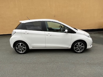 Used Toyota Yaris 2013 for sale - 76161585: Photo 4
