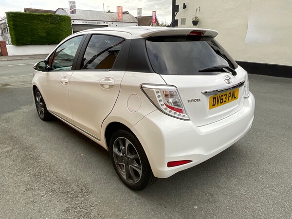 Used Toyota Yaris 2013 for sale - 76161585: Photo 8