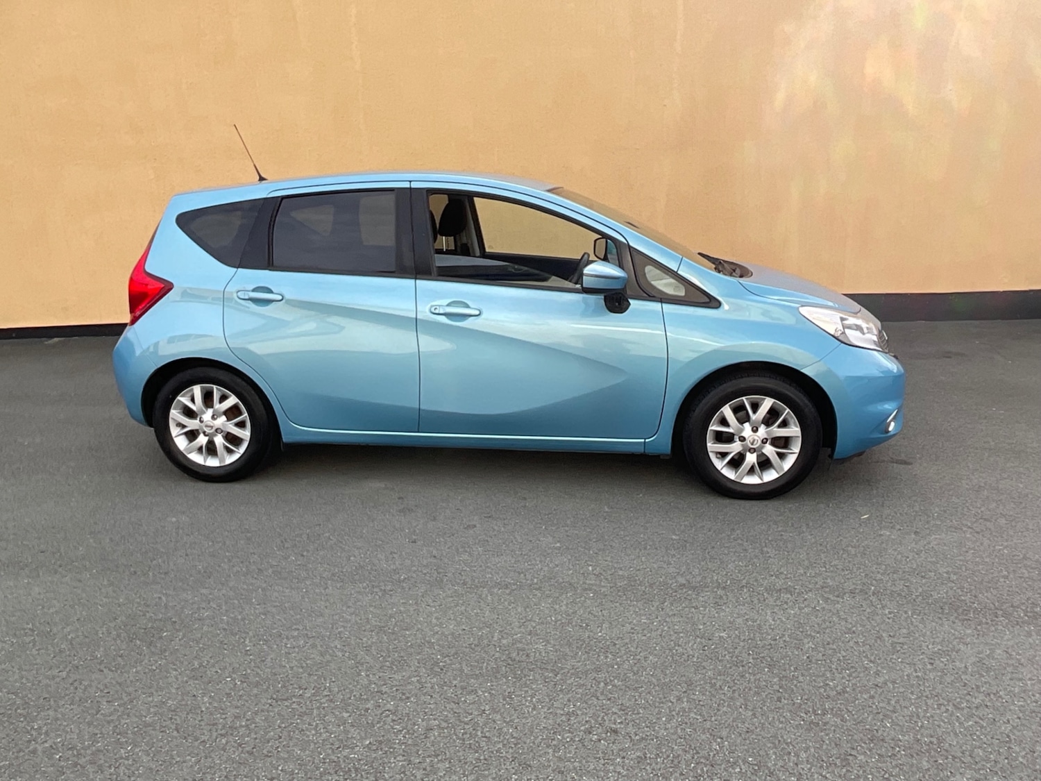 Used Nissan Note 2014 for sale - 76196233: Photo 3