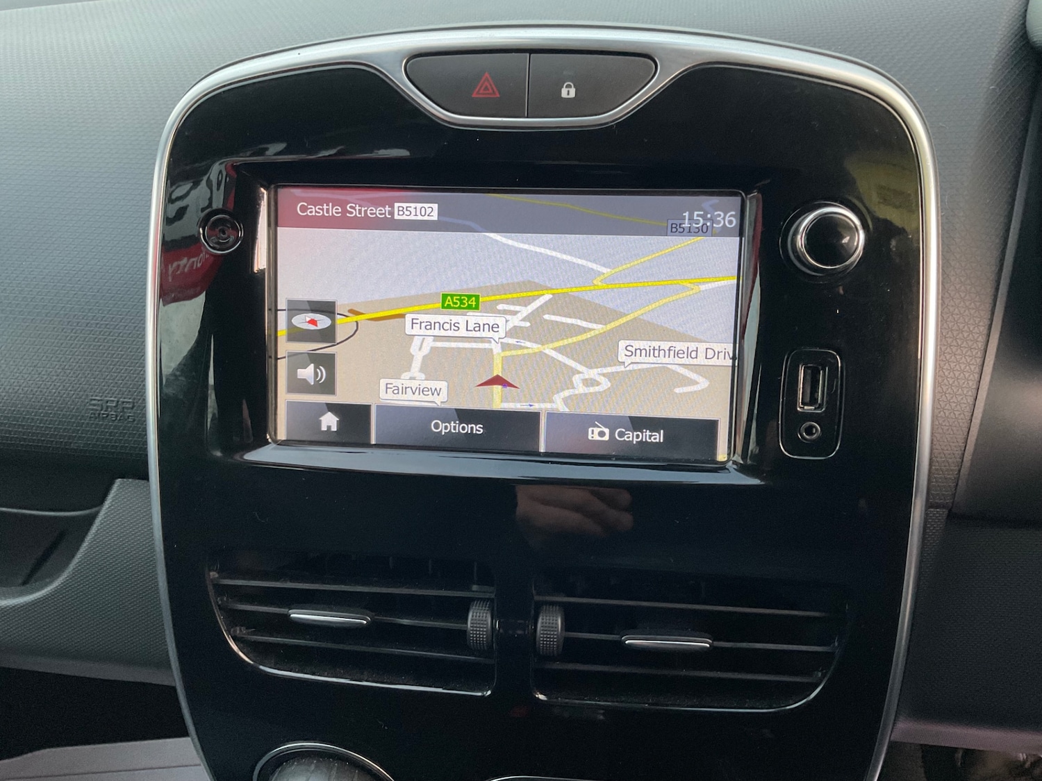 Used Renault Clio 2015 for sale - 75535753: Photo 21