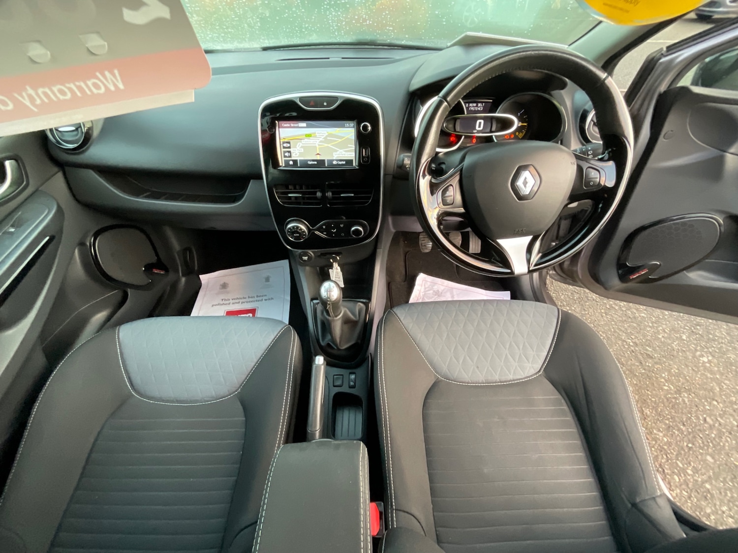 Used Renault Clio 2015 for sale - 75535753: Photo 24