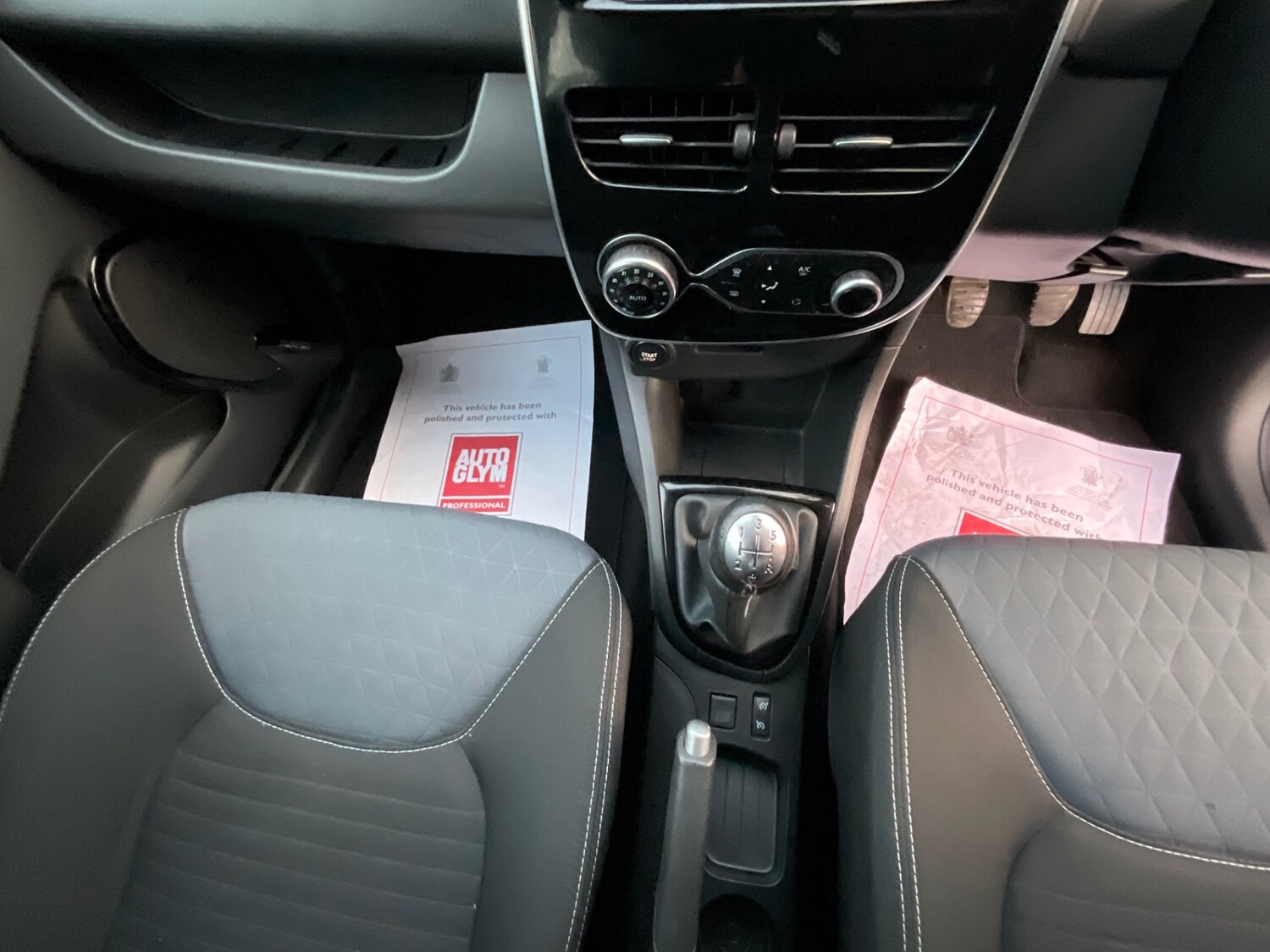 Used Renault Clio 2015 for sale - 75535753: Photo 34